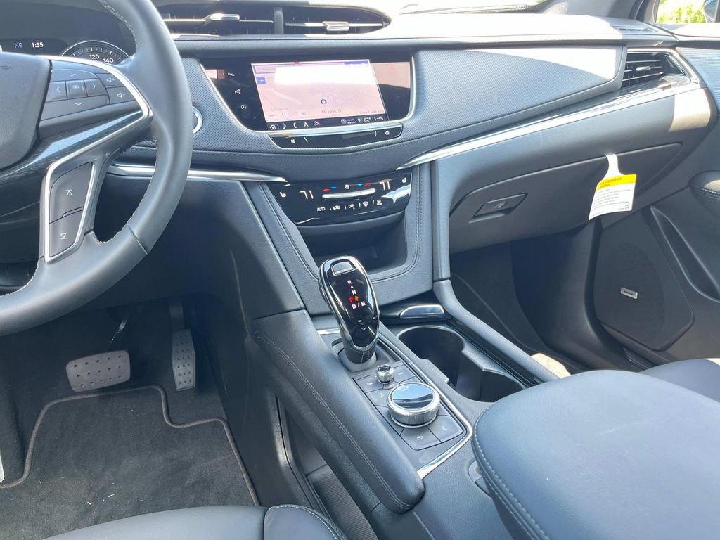 New 2025 Cadillac XT5 Premium Luxury w/ Technology Package image 15