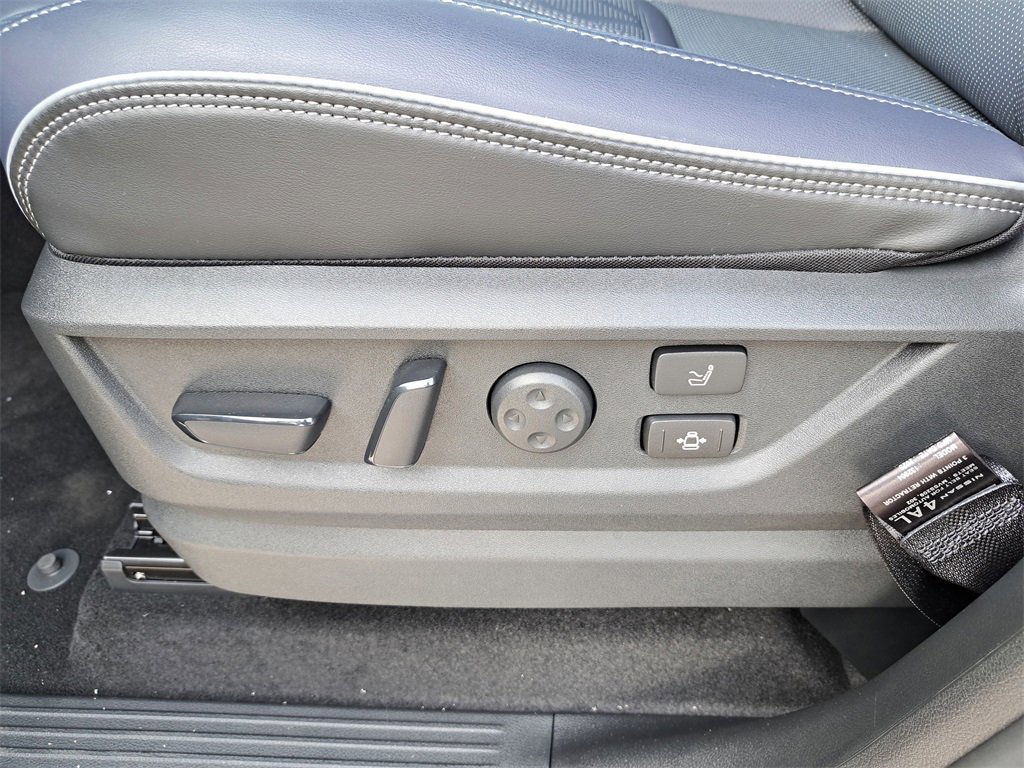 New 2026 INFINITI QX80 SPORT w/ Sport Exterior Package image 21