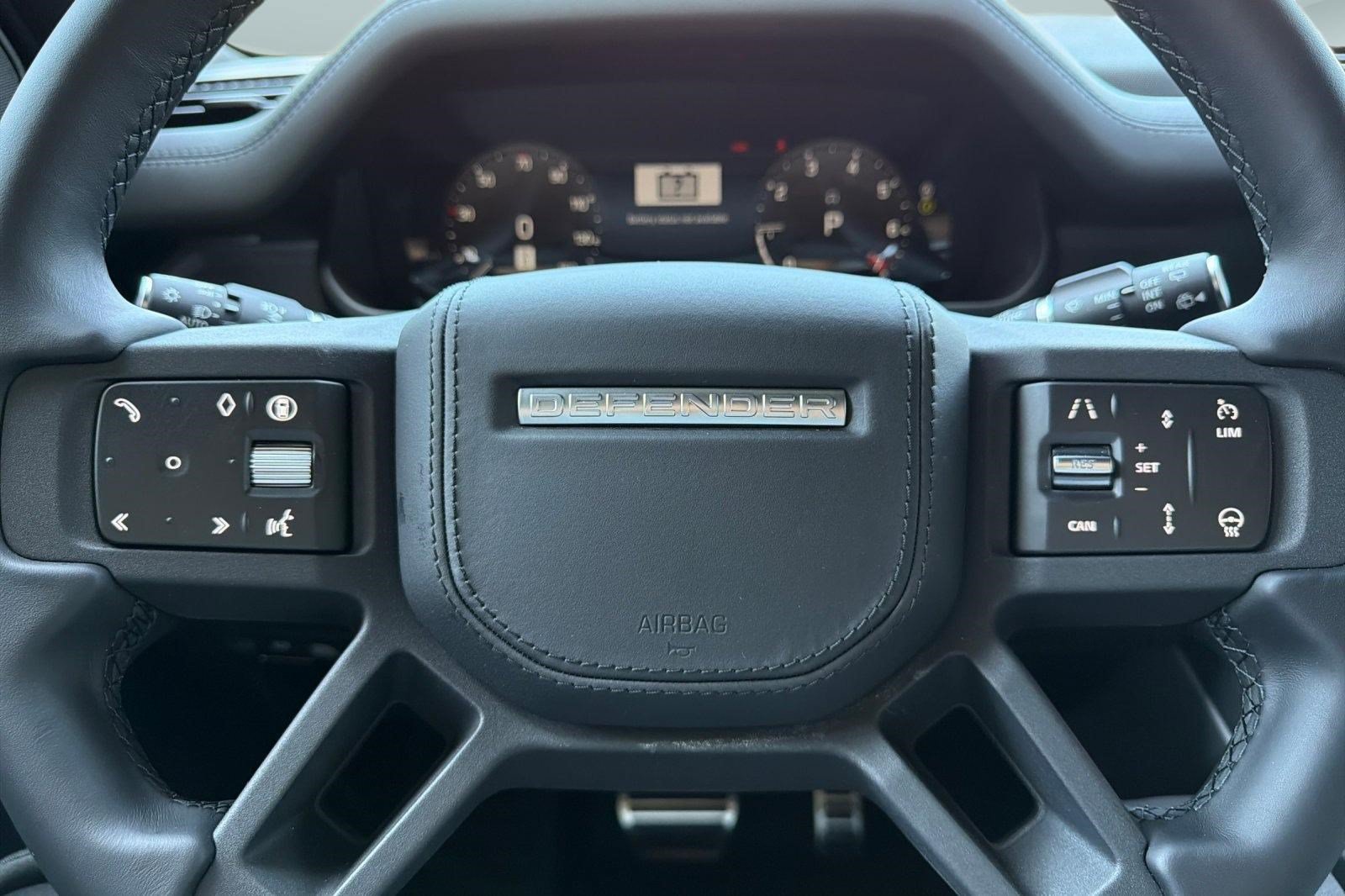 New 2026 Land Rover Defender 110 X AWD/4WD image 10