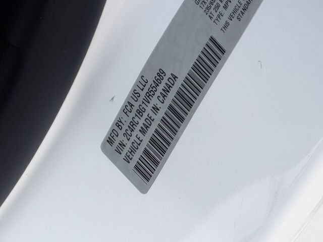 New 2027 Chrysler Pacifica Select FWD image 35