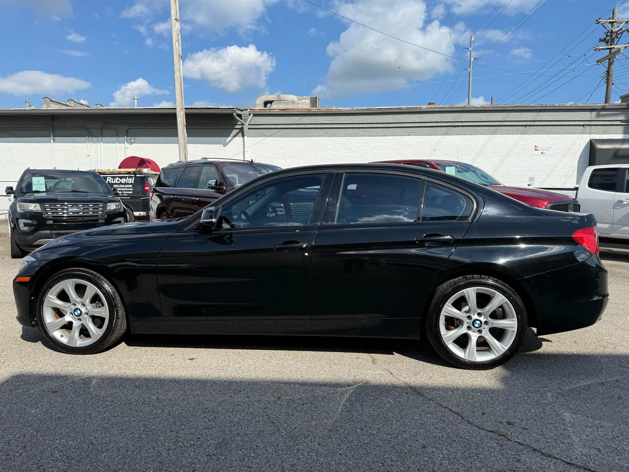 Used 2015 BMW 320i Sedan RWD image 3
