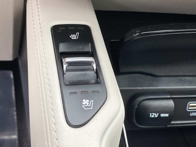 Used 2023 Kia Telluride EX image 13