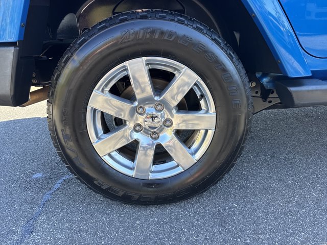 Used 2015 Jeep Wrangler Unlimited Sahara w/ Connectivity Group AWD/4WD image 20