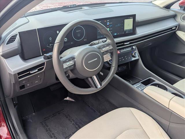 Used 2024 Hyundai Sonata SEL w/ Convenience Package FWD image 10