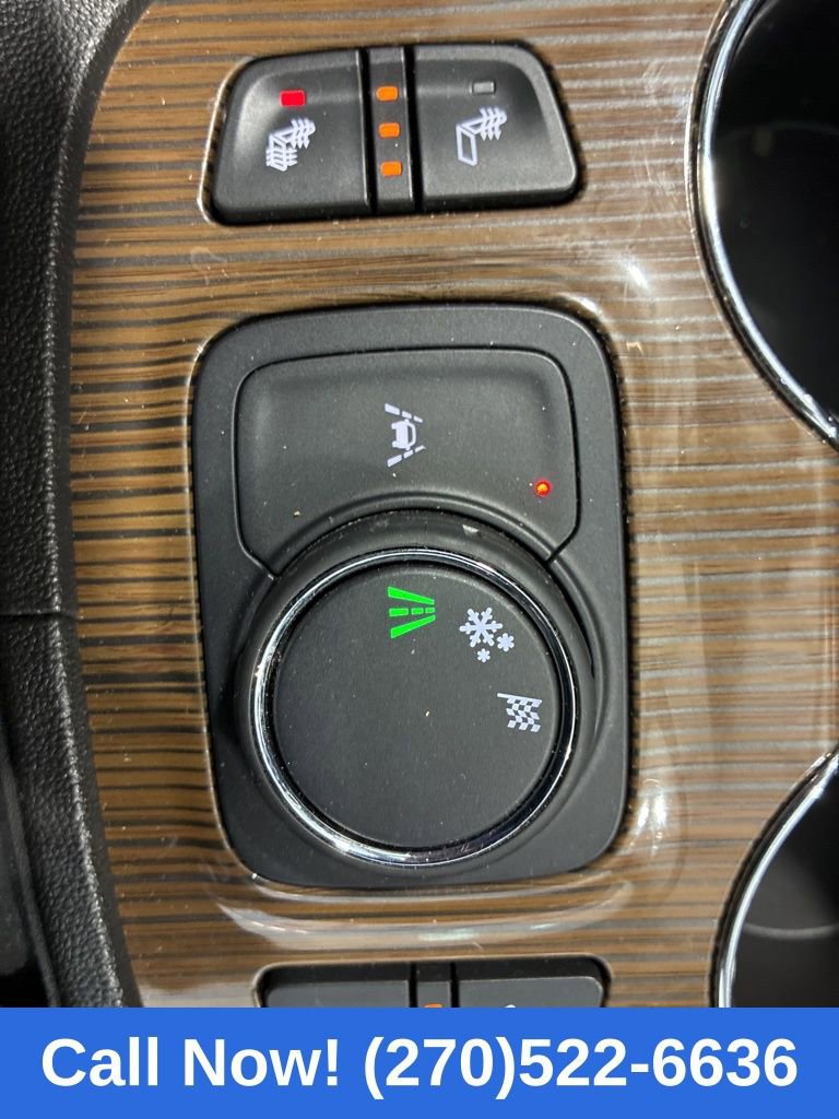 Used 2023 GMC Acadia SLE w/ Driver Convenience Package image 27