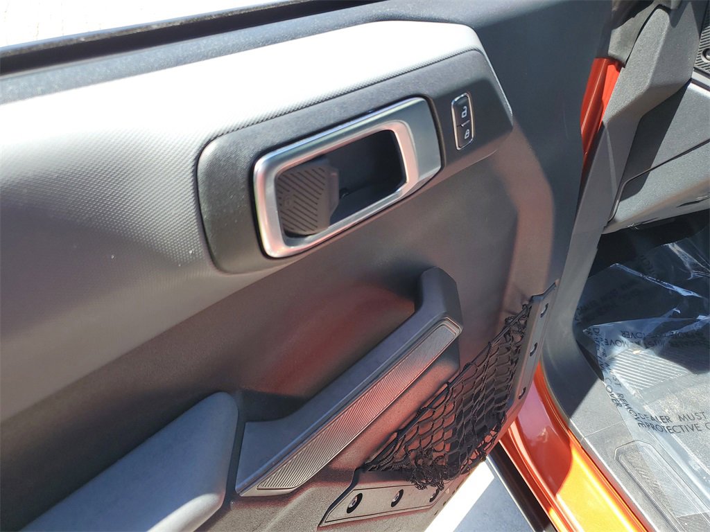 Used 2022 Ford Bronco Black Diamond image 17