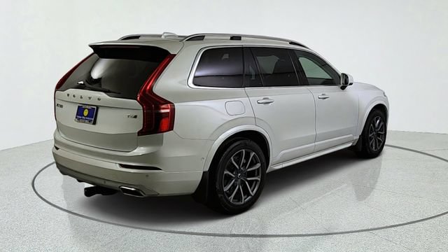 Used 2018 Volvo XC90 T6 Momentum w/ Convenience Package AWD/4WD image 7