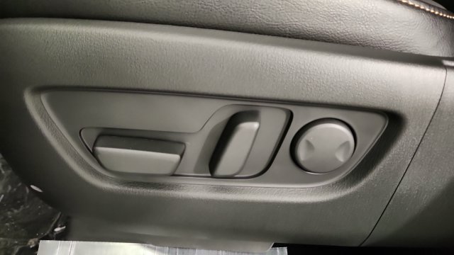 New 2026 MAZDA CX-90 3.3 Turbo w/ Preferred Package AWD/4WD image 13