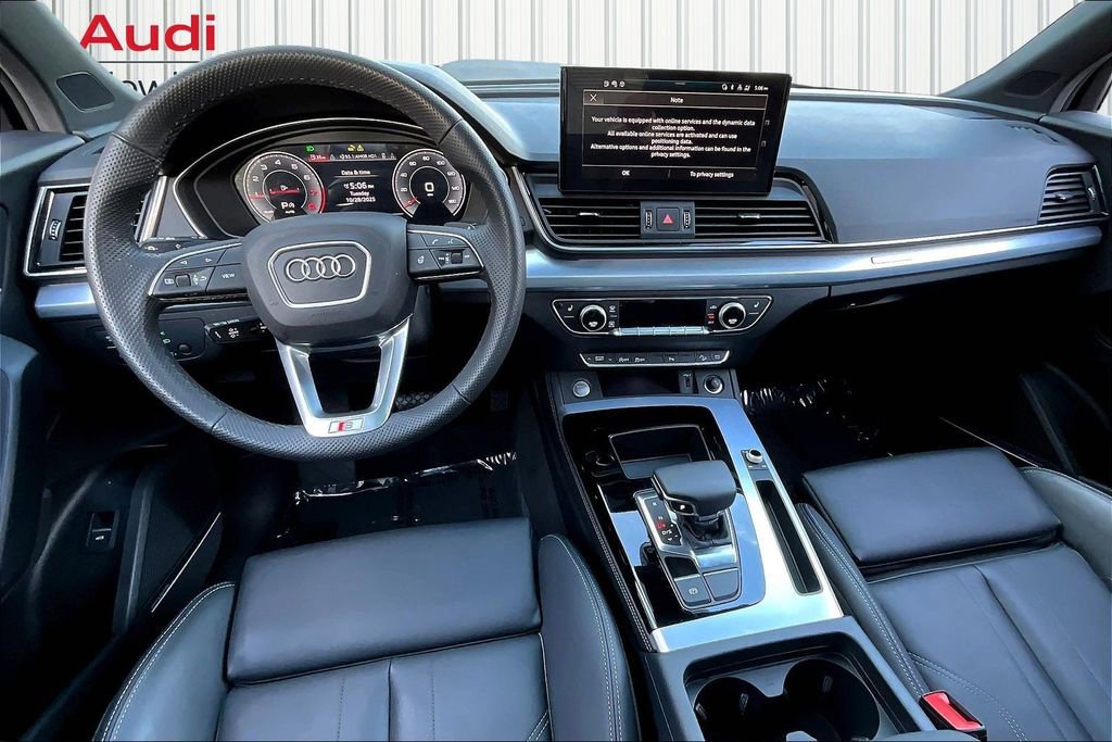 Certified 2025 Audi Q5 2.0T Premium Plus AWD/4WD image 7