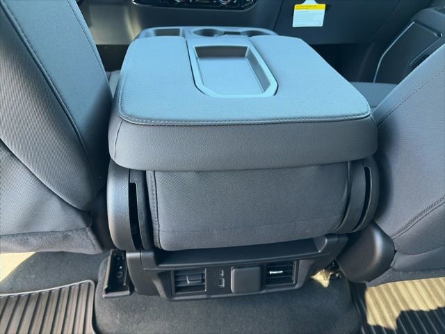 New 2026 GMC Sierra 1500 Elevation image 13