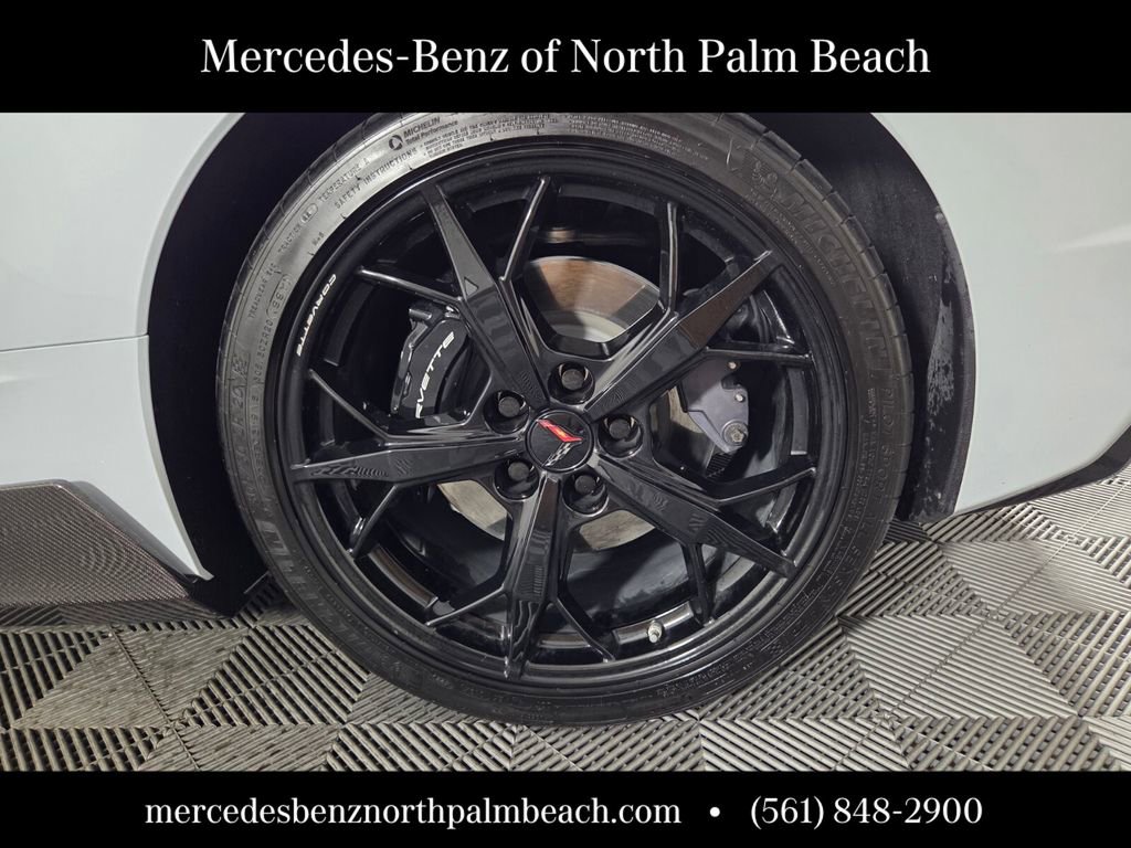Used 2020 Chevrolet Corvette Stingray Convertible w/ Battery Protection Package image 17