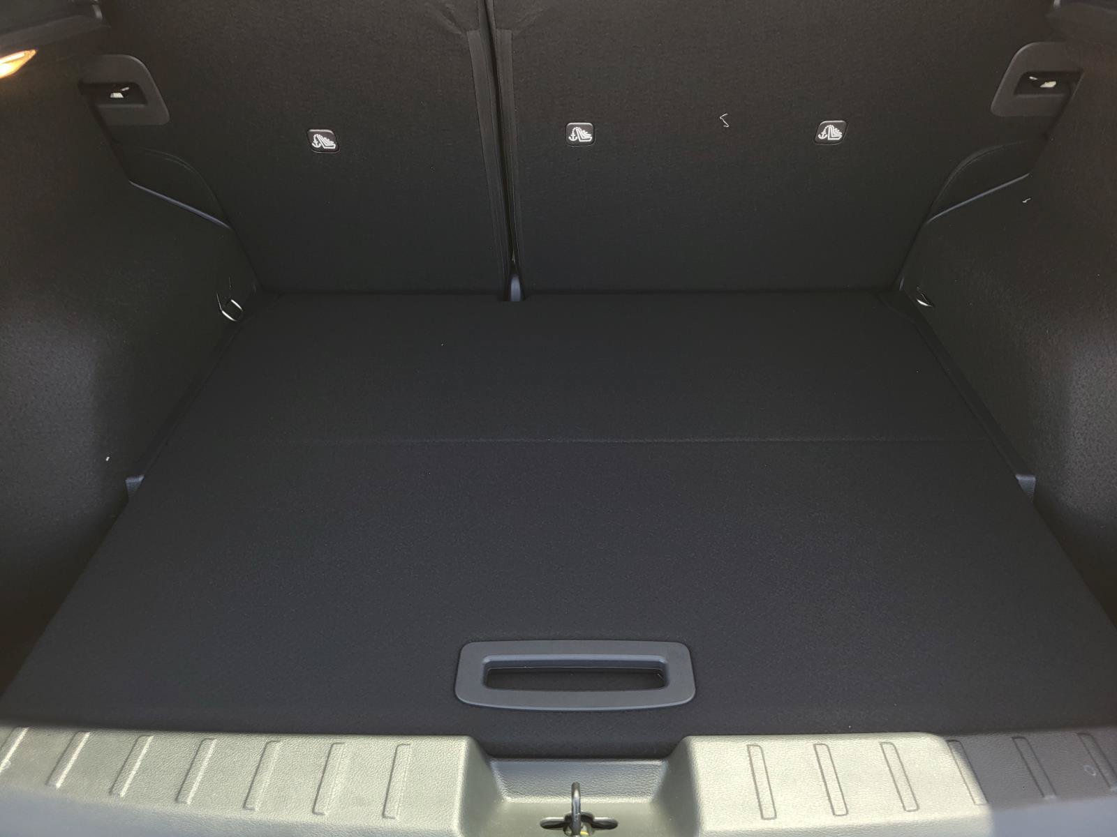 New 2026 Nissan Kicks SV w/ Cold Weather Package FWD image 11