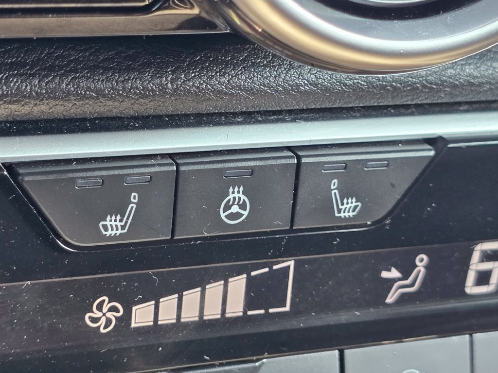 Used 2024 Nissan Sentra SV w/ All-Weather Package FWD image 6