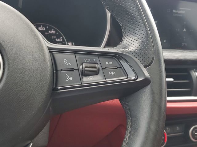 Used 2021 Alfa Romeo Stelvio Sprint w/ Nero Edizione RWD image 31