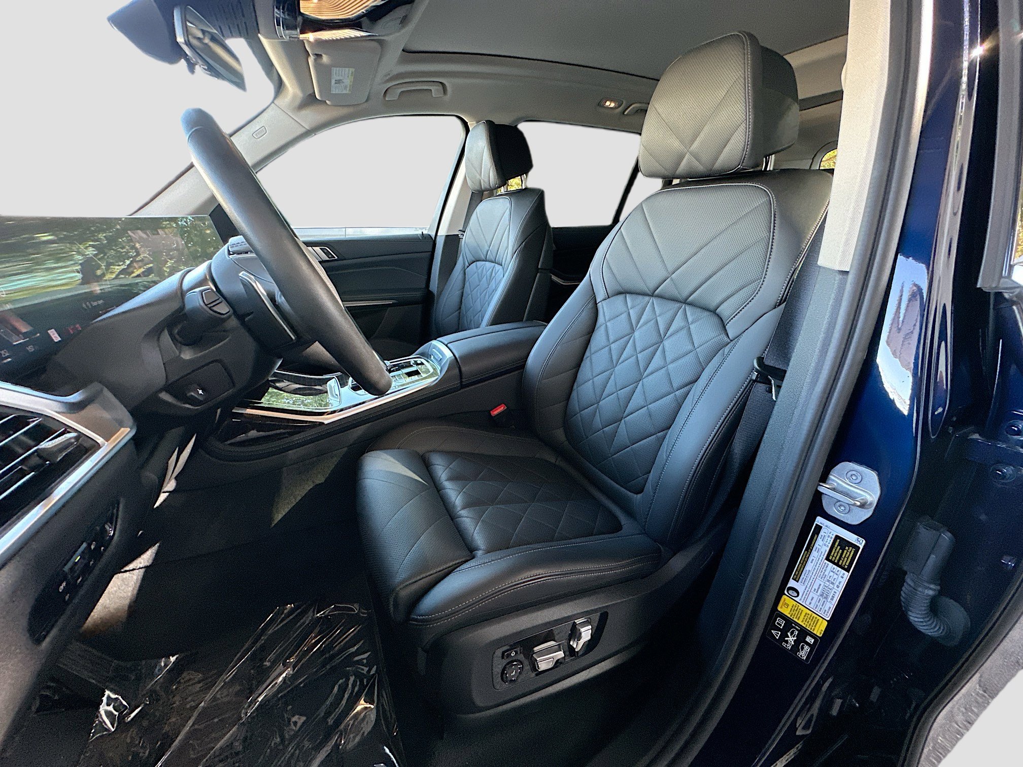 Certified 2023 BMW X7 xDrive40i image 21