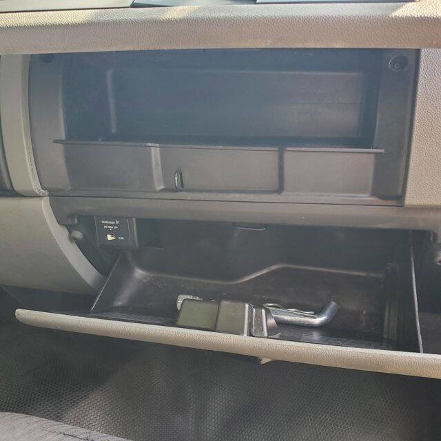 Used 2013 Chevrolet Silverado 3500 W/T image 34