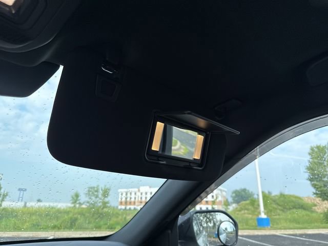 Used 2023 Ford Explorer Platinum w/ Technology Package image 36