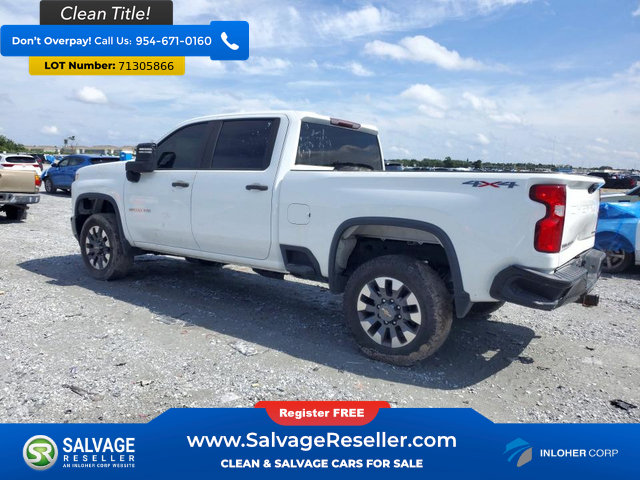 Used 2021 Chevrolet Silverado 2500 Custom AWD/4WD image 3