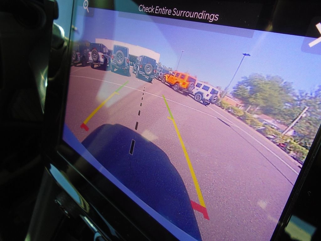 Certified 2023 Jeep Grand Cherokee L Laredo image 25