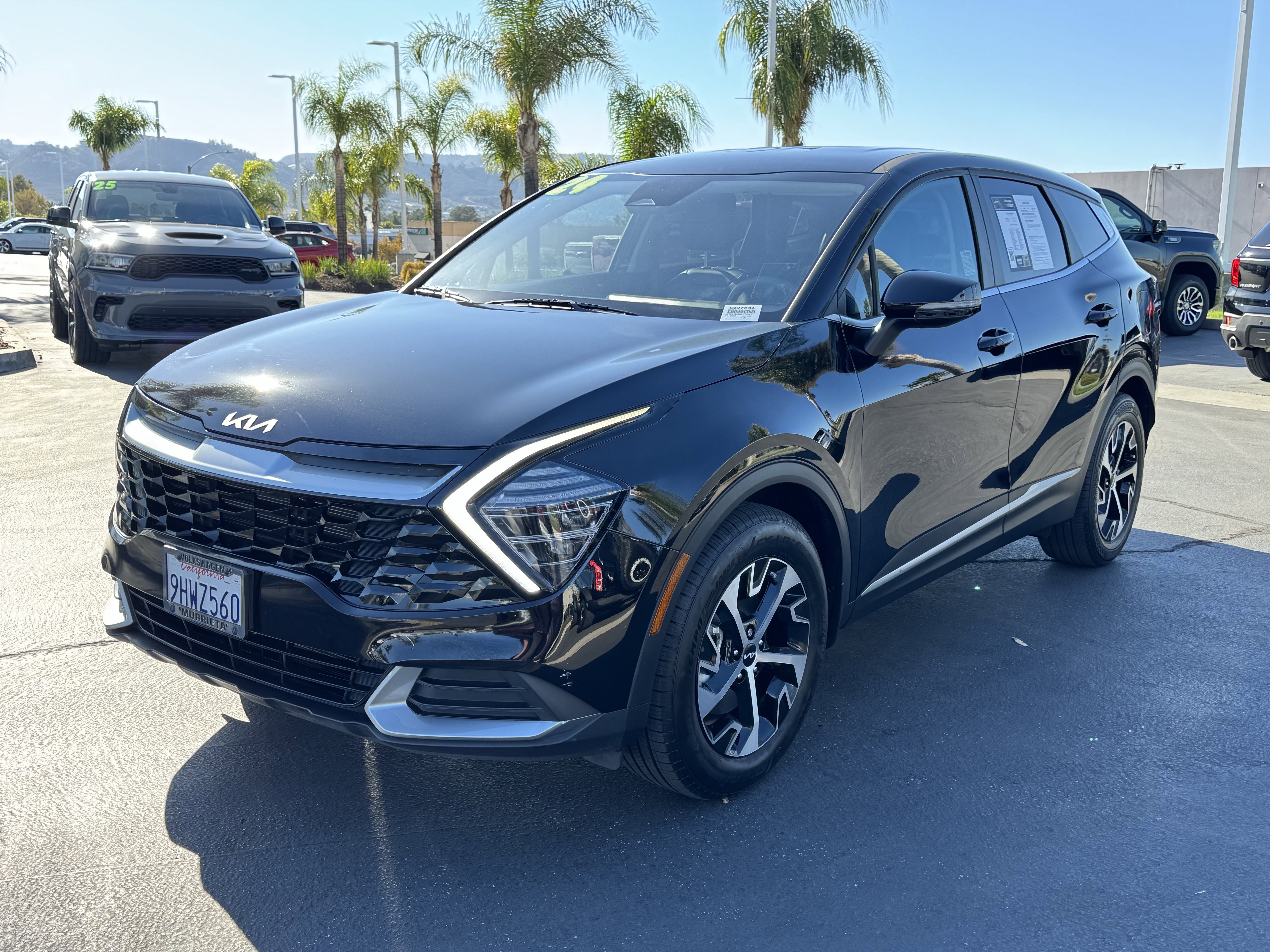 Used 2024 Kia Sportage EX image 5