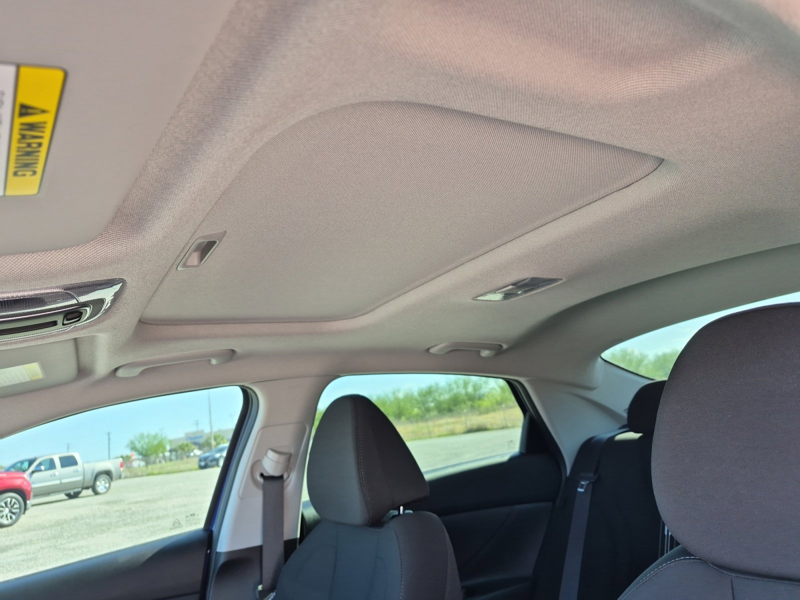 Used 2025 Hyundai Elantra SEL image 19