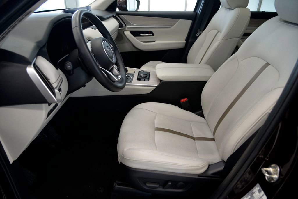 Certified 2024 MAZDA CX-90 Plug-In Hybrid w/ Premium Plus AWD/4WD image 15