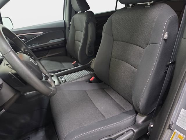 Used 2021 Honda Passport Sport image 14