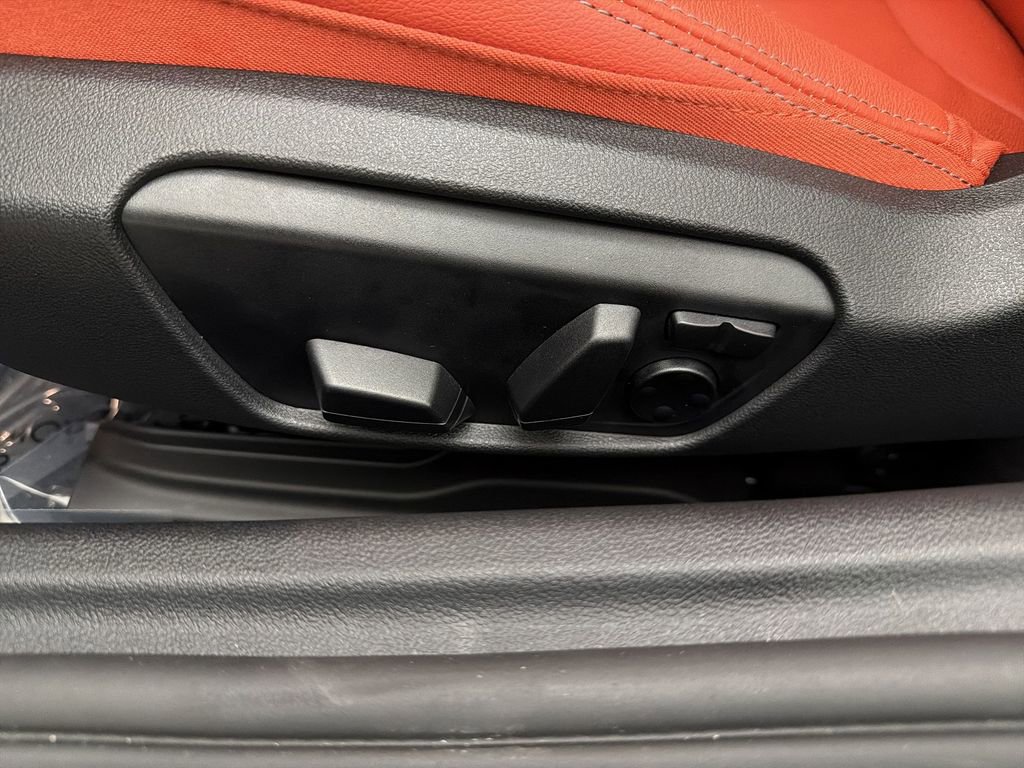 New 2026 BMW Z4 M40i w/ Premium Package image 13