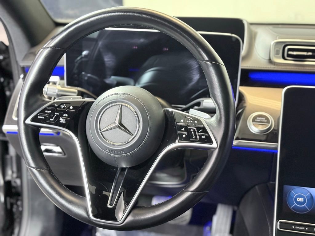 Used 2022 Mercedes-Benz S 500 4MATIC w/ 3D Technology Package image 13