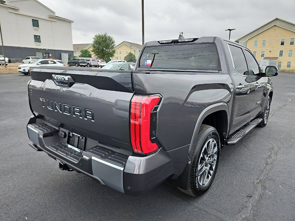Used 2025 Toyota Tundra Limited image 5