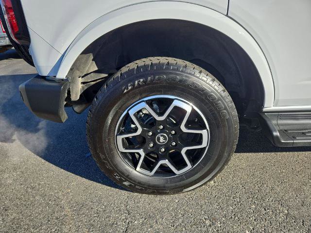 Certified 2025 Ford Bronco Outer Banks image 2