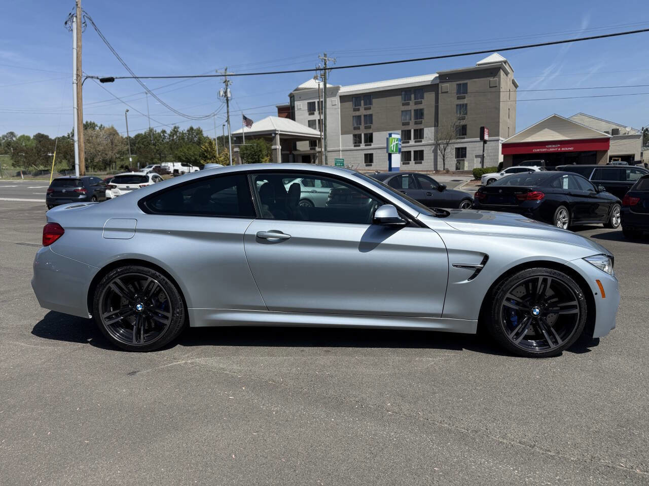 Used 2016 BMW M4 Coupe image 8