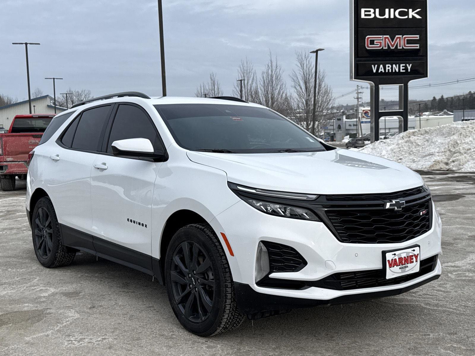 Used 2024 Chevrolet Equinox RS w/ LPO, Floor Liner Package image 3