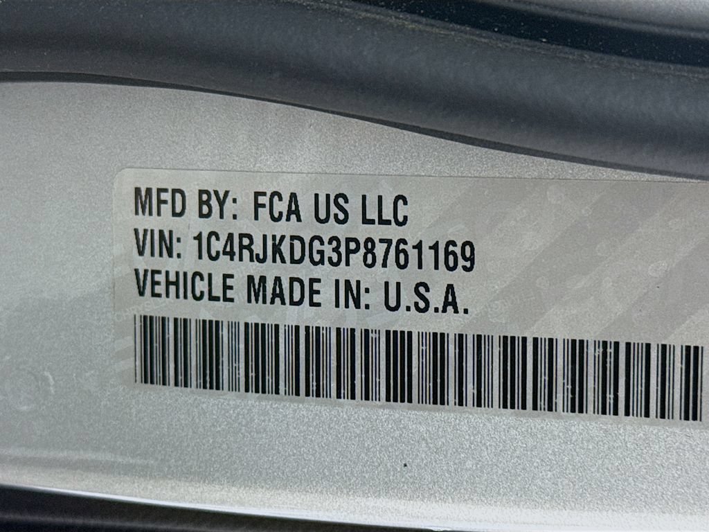 Used 2023 Jeep Grand Cherokee L Overland w/ Advanced Protech Group III AWD/4WD image 40