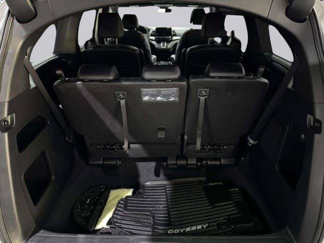 Used 2023 Honda Odyssey Sport image 46