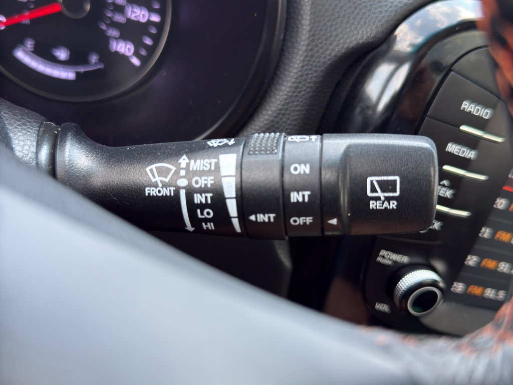 Used 2018 Kia Soul ! w/ Tech Package FWD image 20