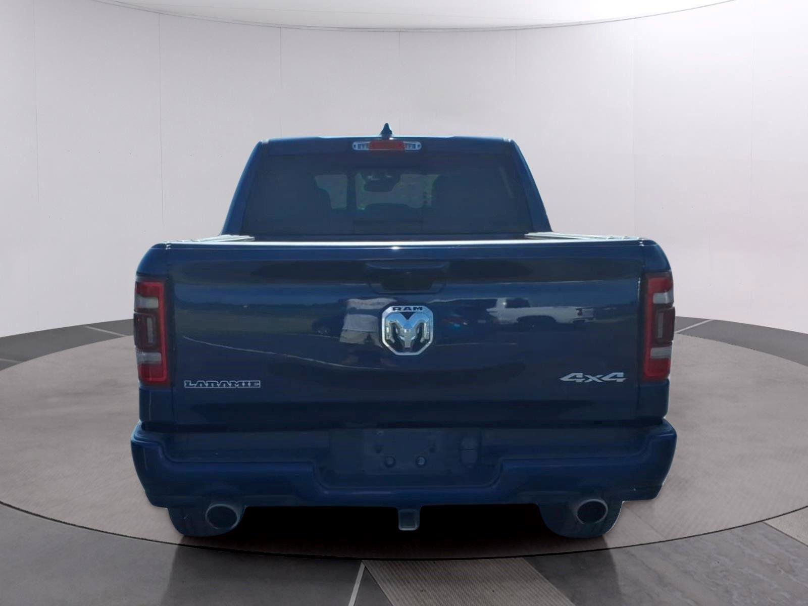 Used 2023 RAM 1500 Laramie AWD/4WD image 6