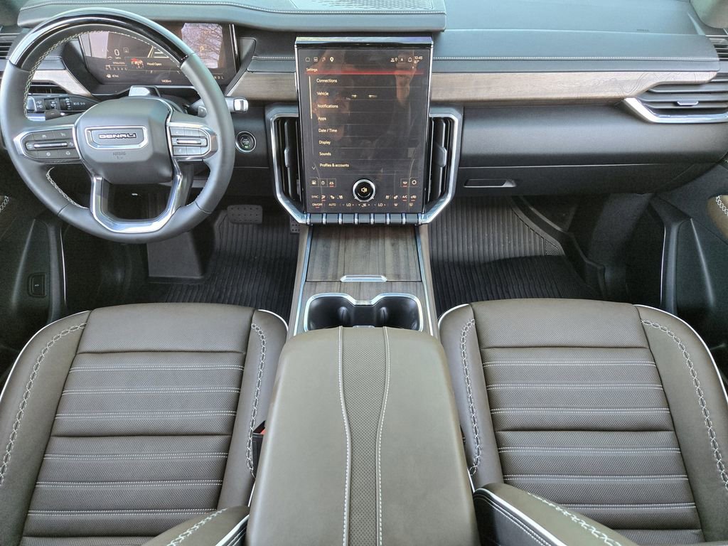 Used 2026 GMC Acadia Denali Ultimate w/ LPO, Floor Liner Package image 23