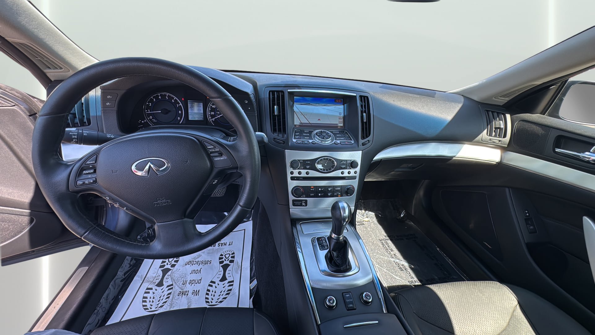 Used 2015 INFINITI Q60 AWD Coupe w/ Premium Package image 31
