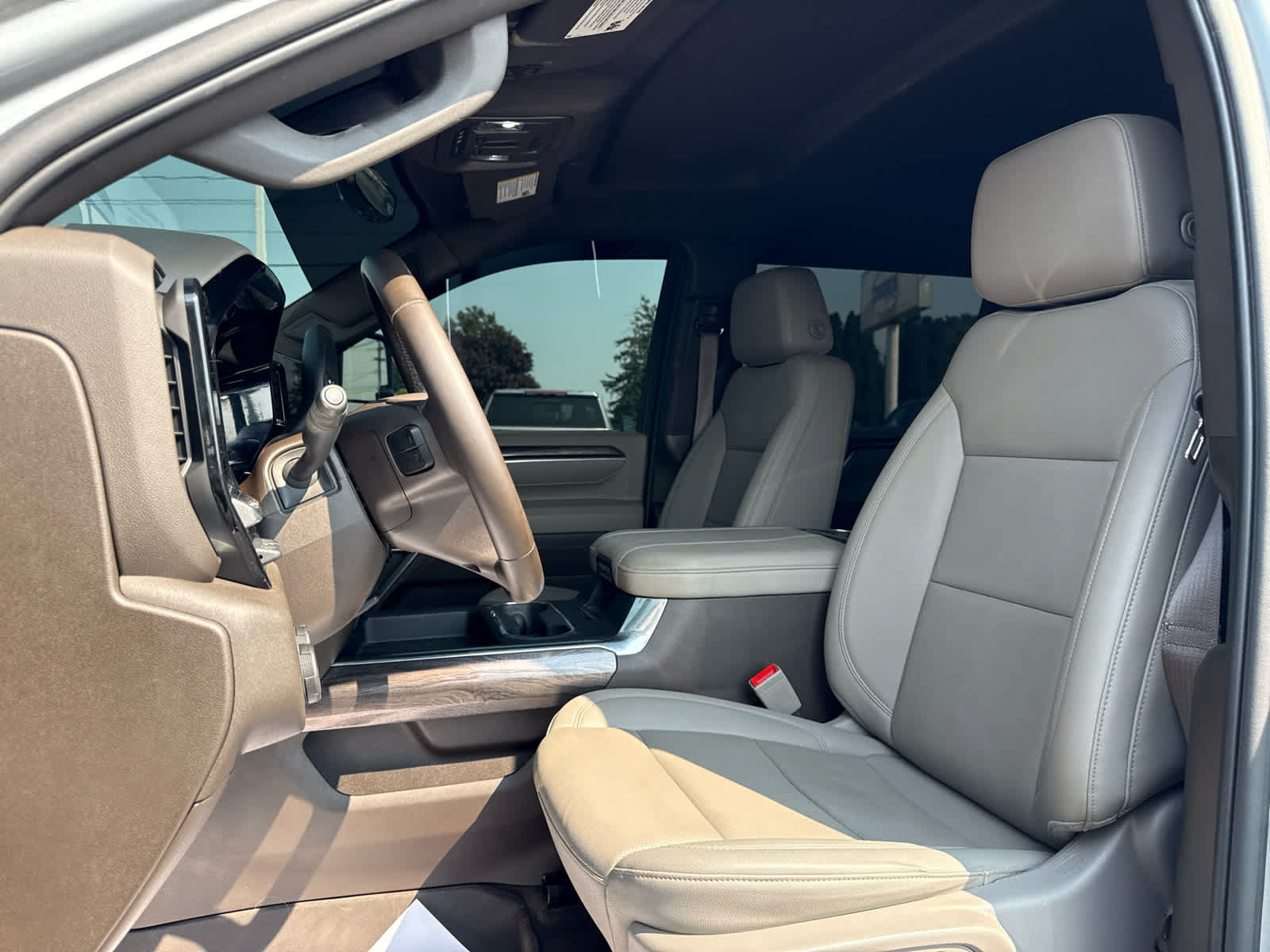 Certified 2025 Chevrolet Silverado 3500 LTZ w/ LTZ Premium Package AWD/4WD image 11