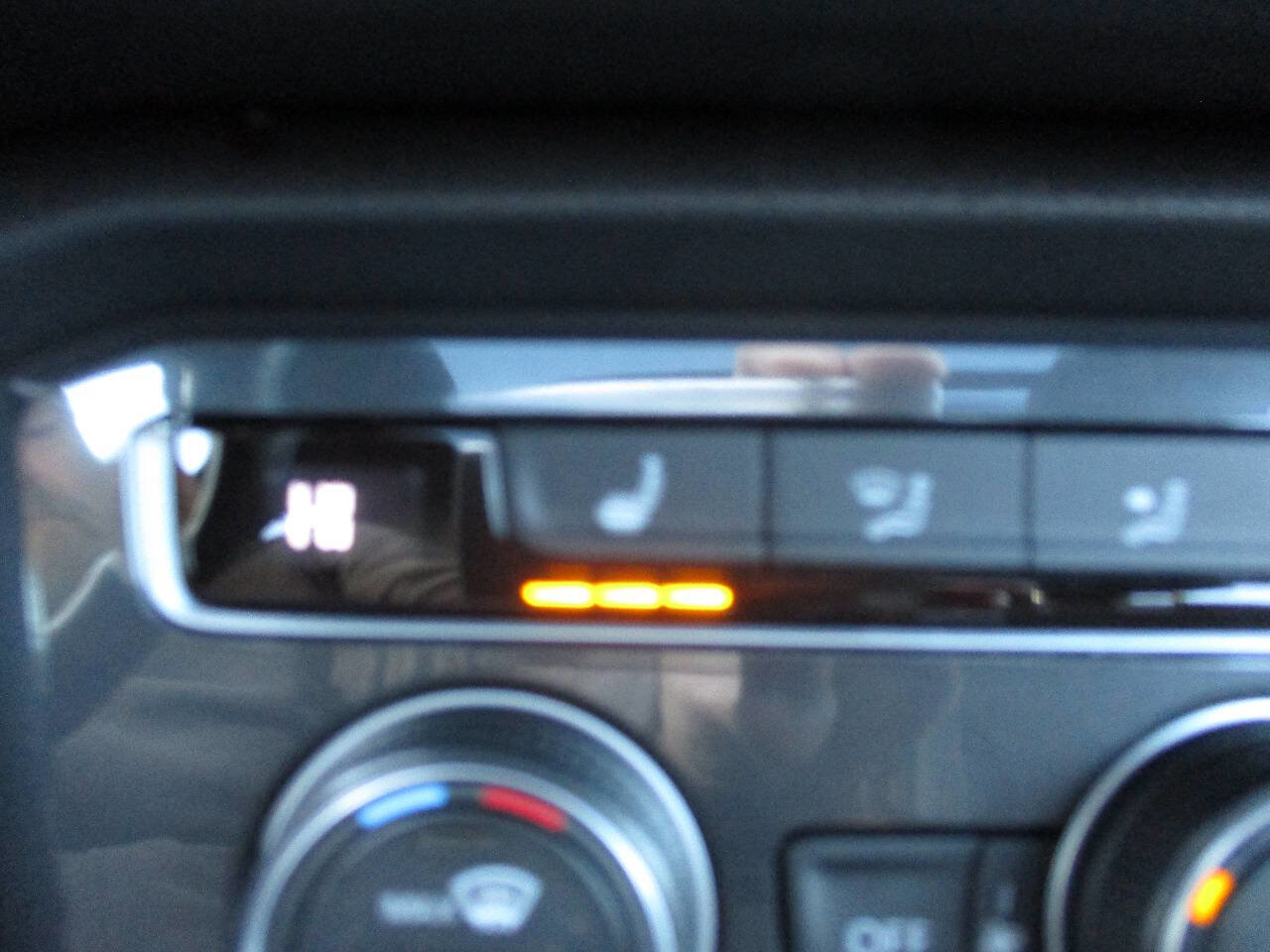 Used 2021 Volkswagen Tiguan SE R-Line image 58