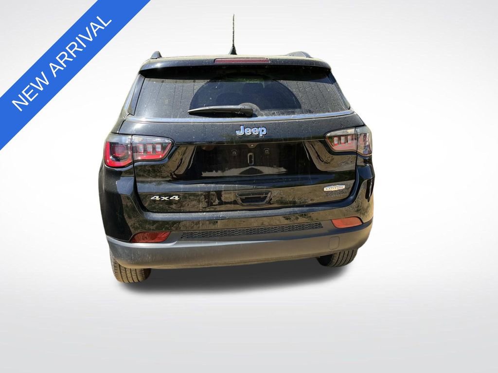 Used 2022 Jeep Compass Latitude w/ Convenience Group image 4