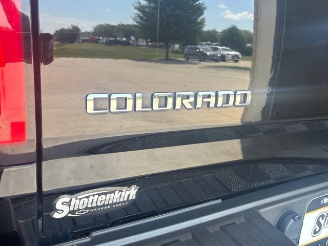 Used 2018 Chevrolet Colorado LT AWD/4WD image 30