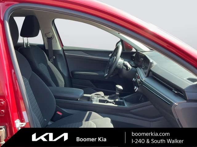 Certified 2025 Kia K5 LXS FWD image 11