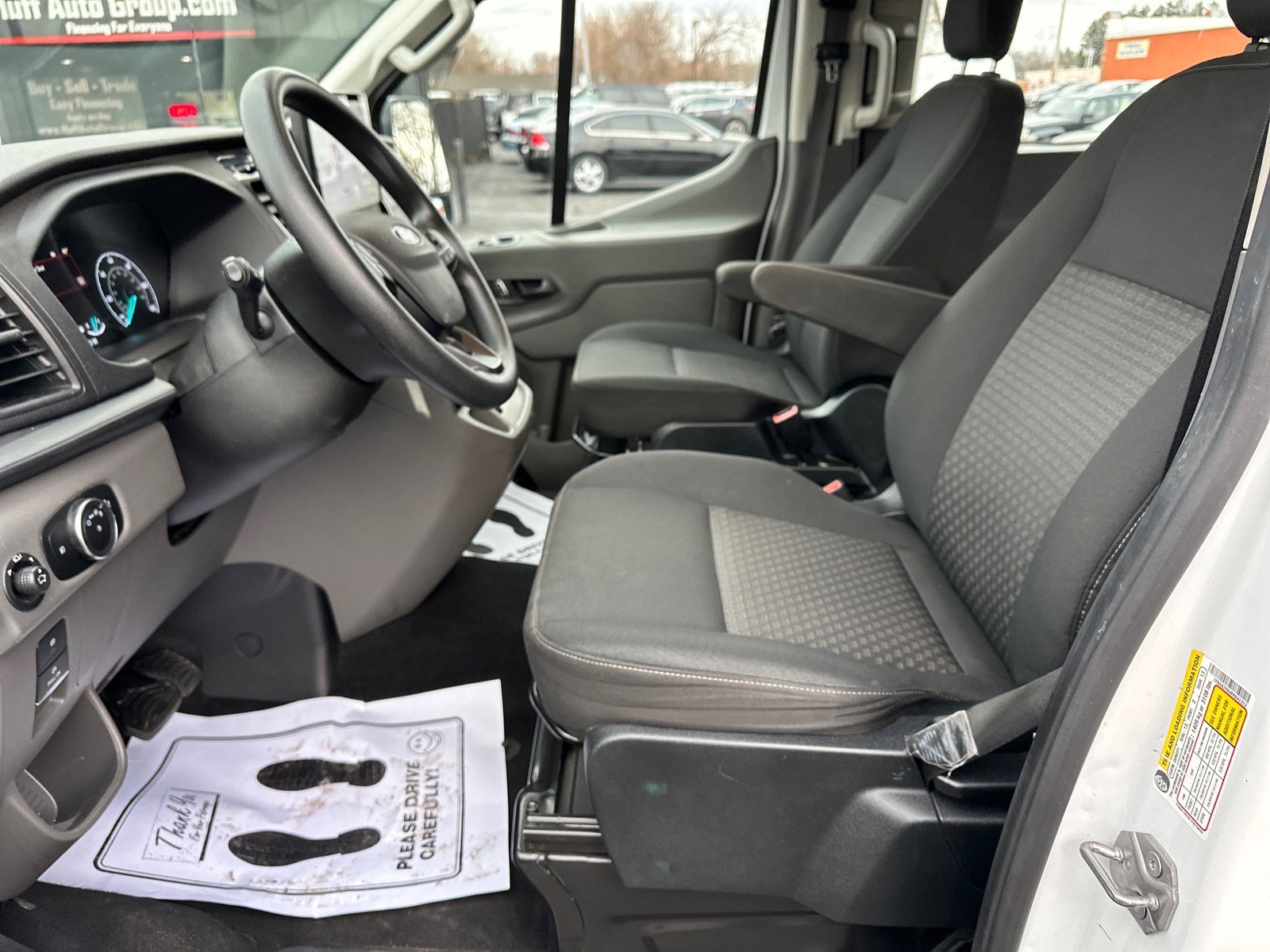 Used 2023 Ford Transit 350 XLT image 17