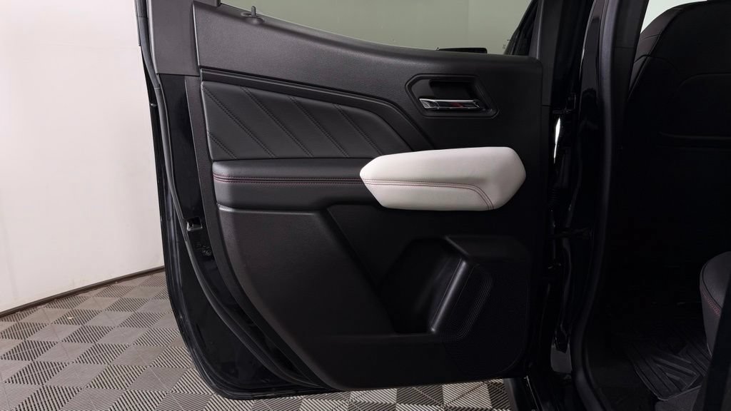 Used 2023 GMC Canyon AT4X AWD/4WD image 24