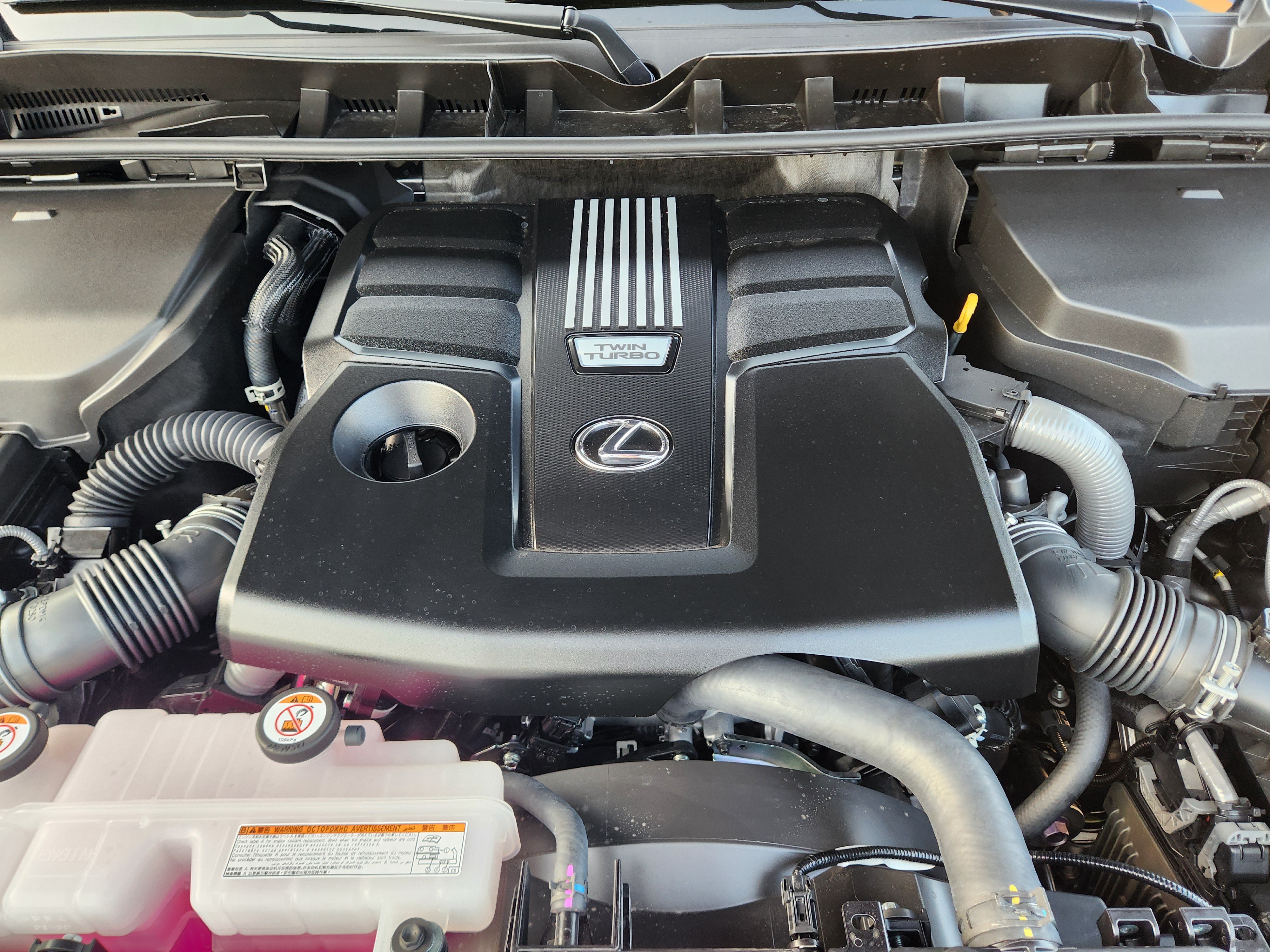 New 2026 Lexus LX 600 4WD w/ Appearance Package image 18