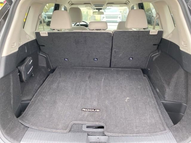 Used 2025 Nissan Rogue SV AWD/4WD image 20
