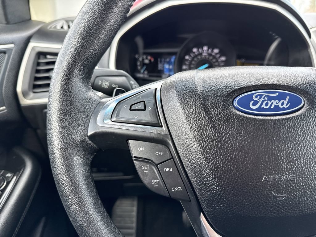 Certified 2020 Ford Edge SEL w/ Class II Trailer Tow Package image 19