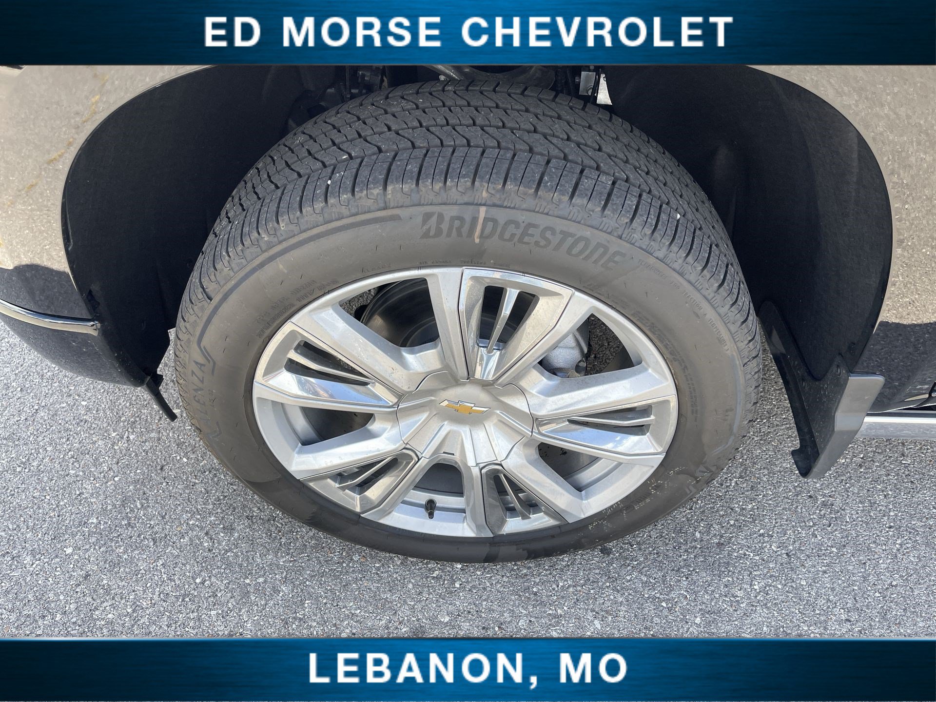 New 2026 Chevrolet Silverado 1500 High Country w/ High Country Premium Package AWD/4WD image 32